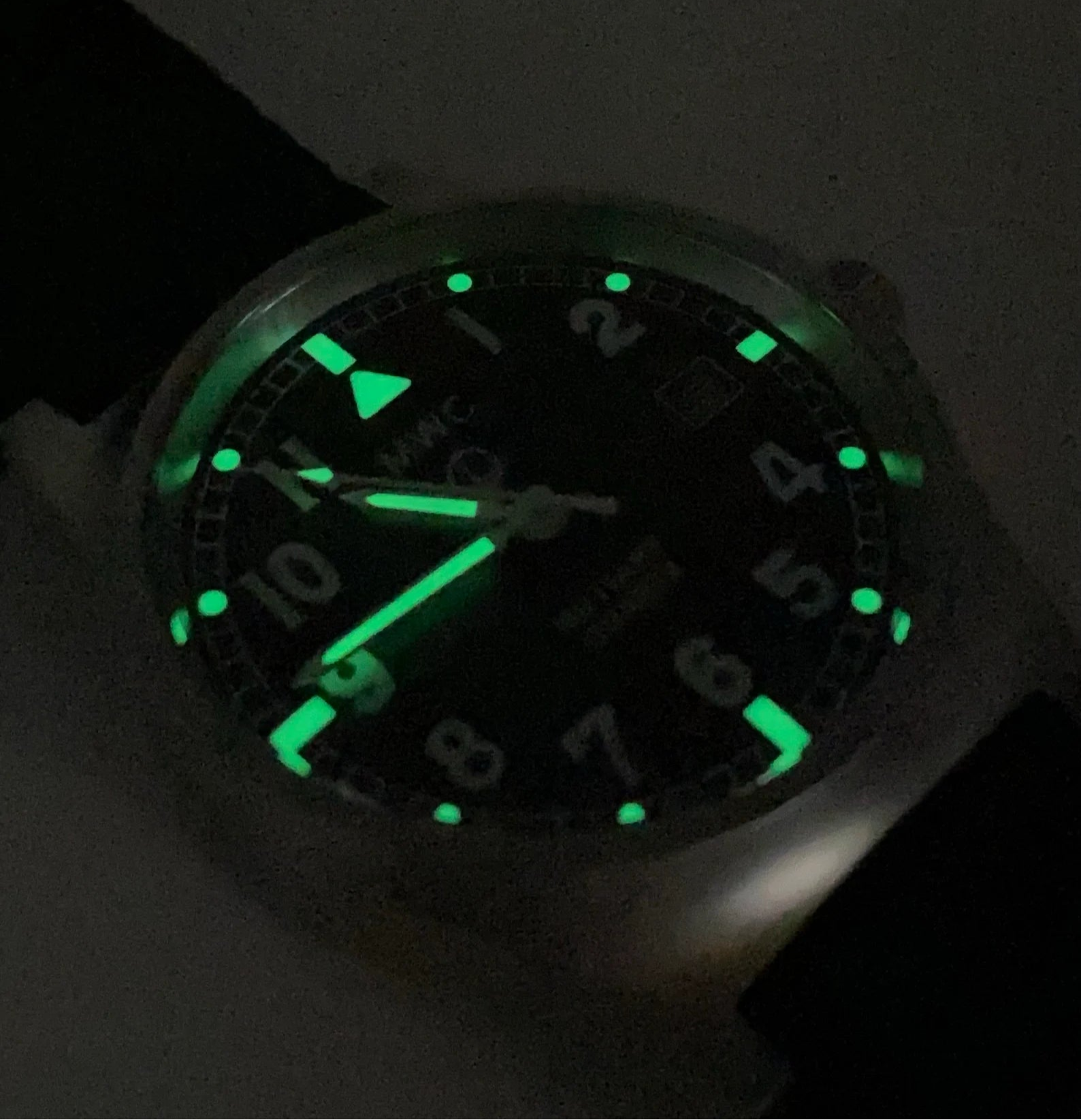 MWC G10LM Stainless Steel Military Watch – Black NATO Strap (Contract Model with Broad Arrow / Pheon) – Non-Date Window Version